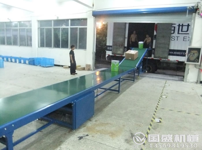 �}������ݔ���O��